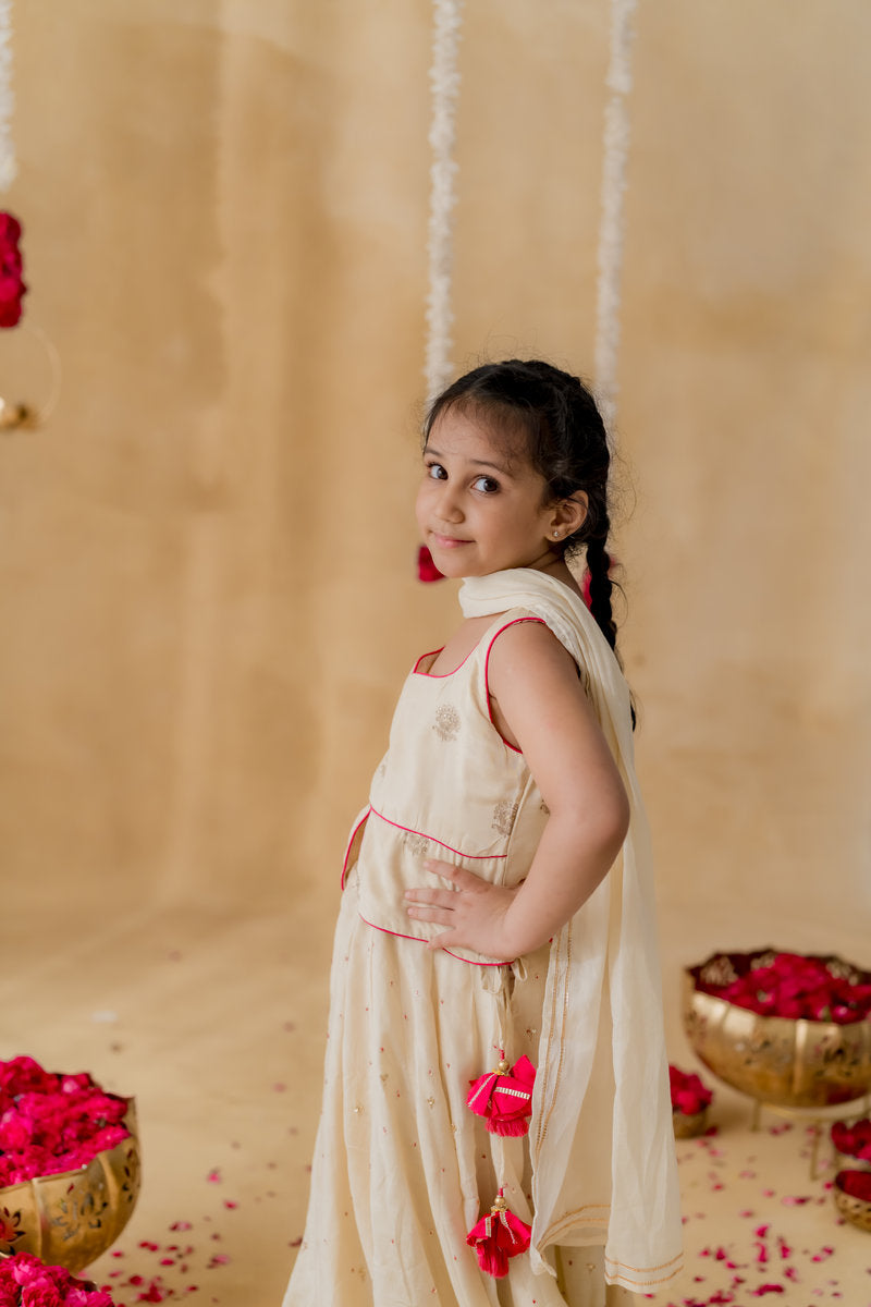GULNOOR LEHENGA SET