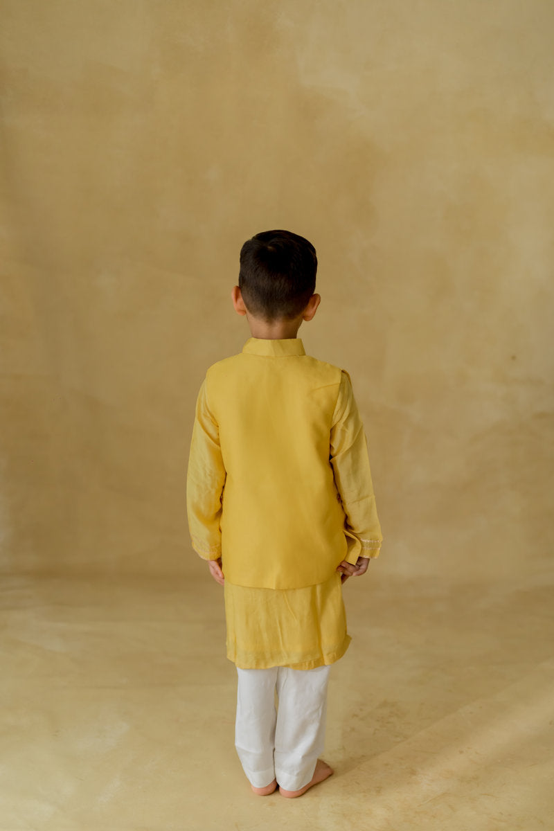 YELLOW STARBURST JACKET SET