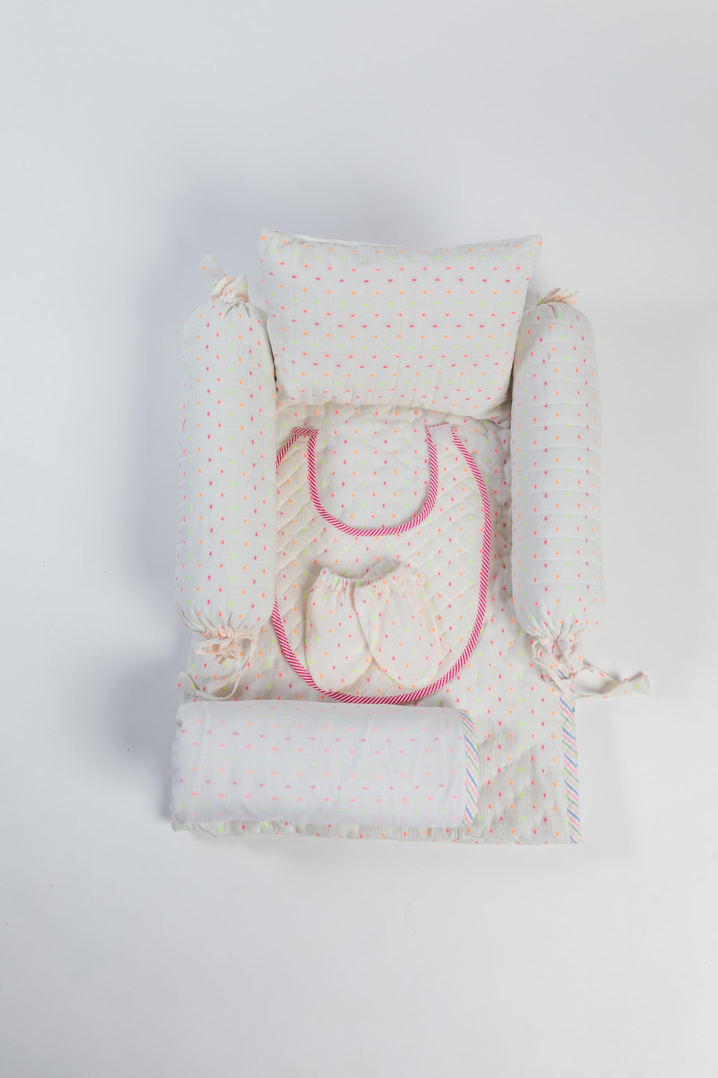 DOTS AND STRIPES BABY BED SET