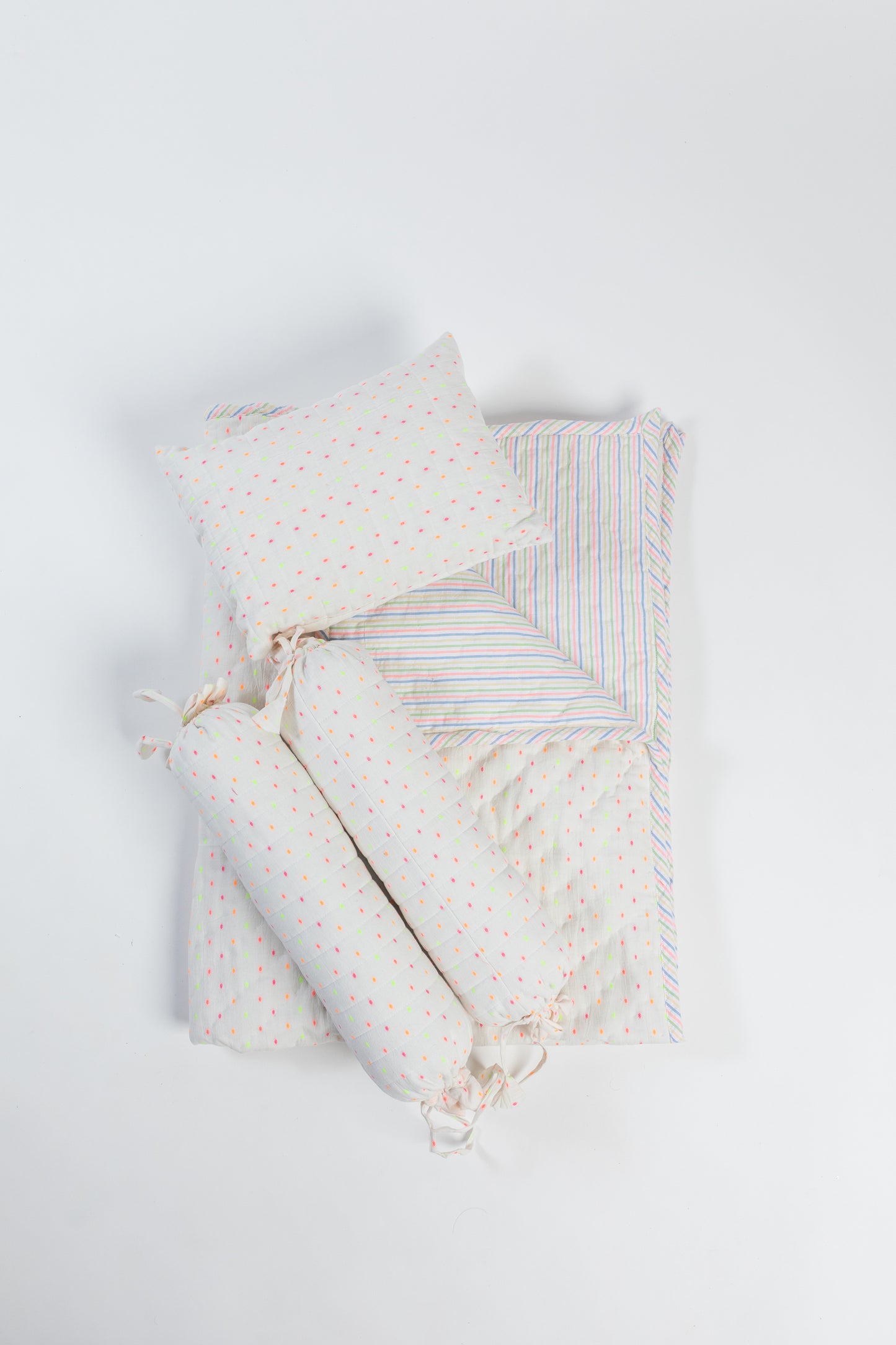 DOTS AND STRIPES BABY BED SET