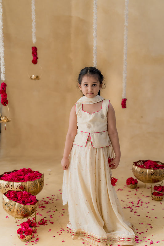 GULNOOR LEHENGA SET
