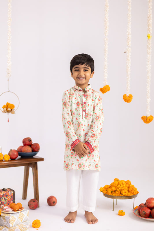 OFF WHITE ANAR JAAL PRINTED KURTA SET
