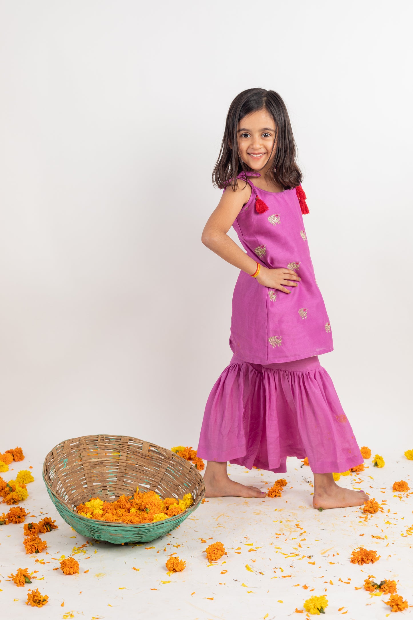 KNOT KURTA SET WITH SHARARA