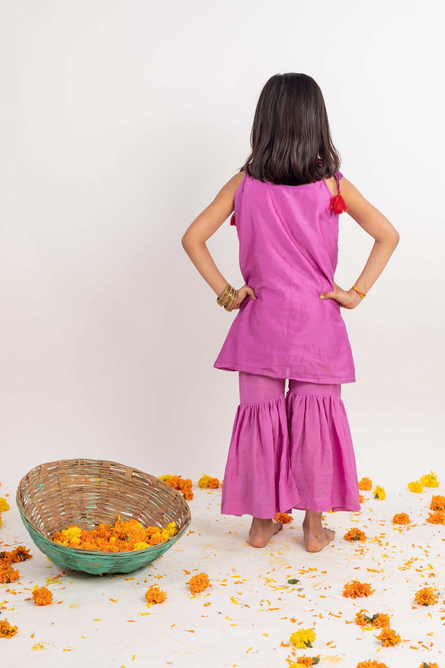 KNOT KURTA SET WITH SHARARA